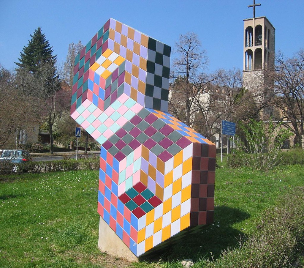 Victor Vasarely: Skulptur in Pécs, Ungarn